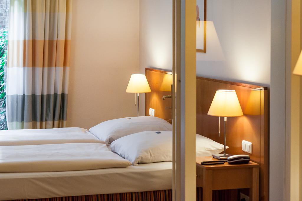 Hotel Park Am Lindenplatz 3*