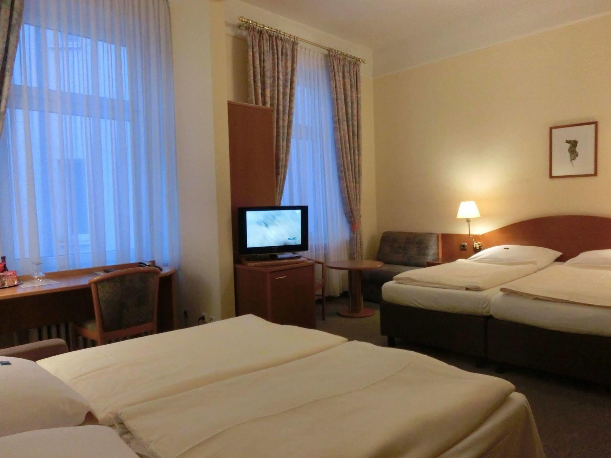 Park Am Lindenplatz Hotel